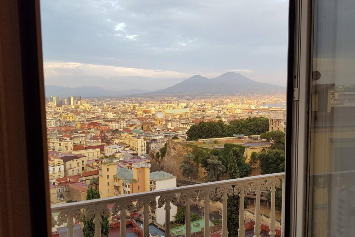 Parthenope Apartment Naples